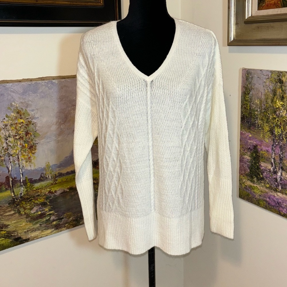 🐠 ELLE sweater size M